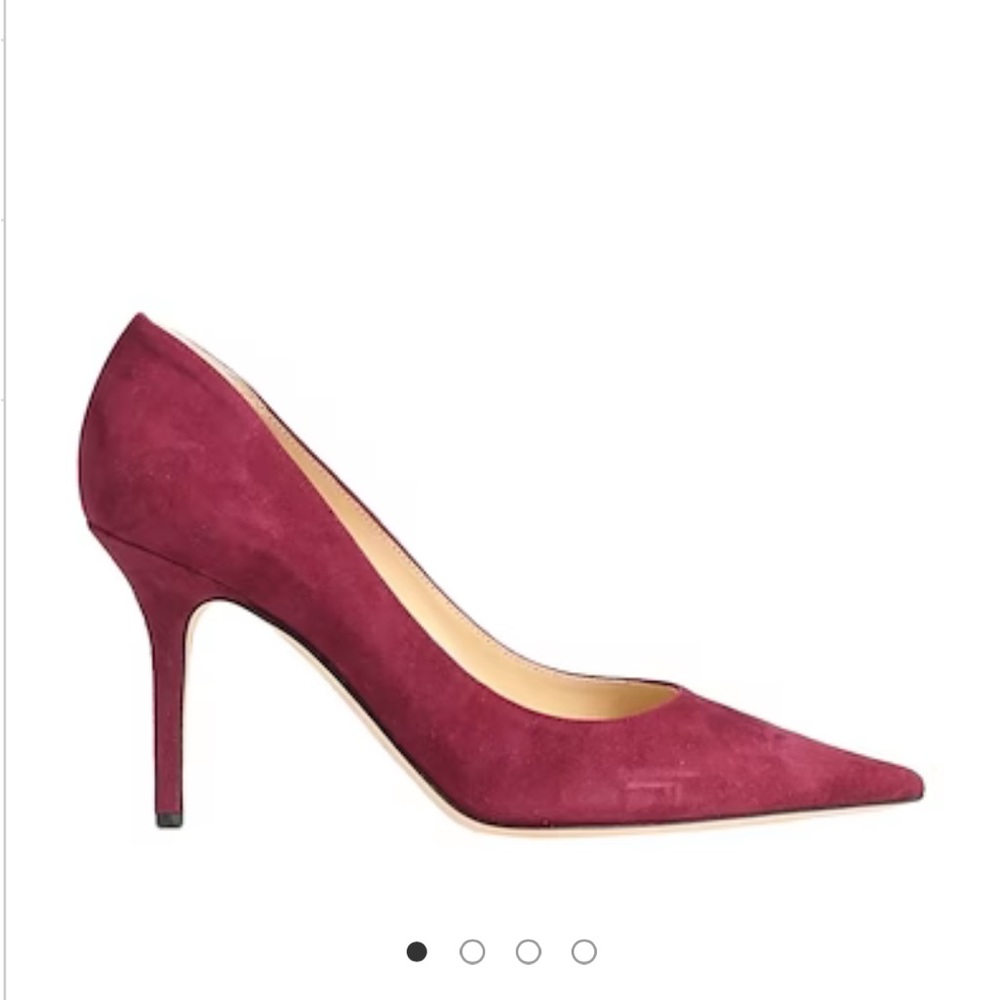 Selling Brand new pair of Jimmy Choo shoes pumps